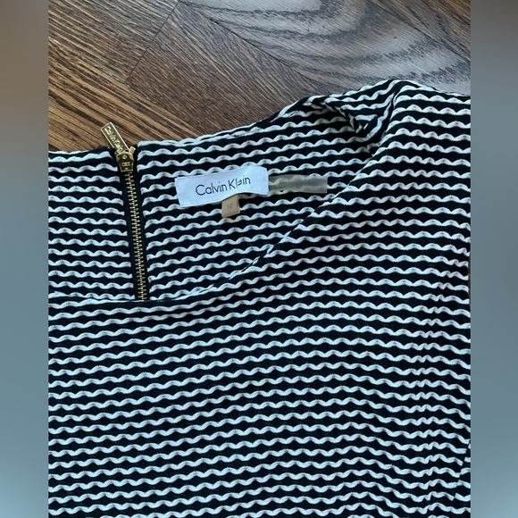 Calvin Klein Gray Silver Knee-Length Sleeveless Sheath Dress - Picture 2 of 9